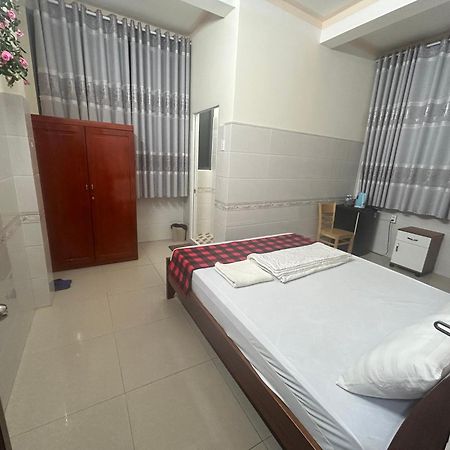 Hotel Anh Tuan Bac Lieu ภายนอก รูปภาพ